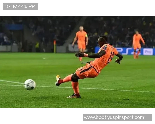 利物浦祝维纳尔杜姆35岁生日快乐237场比赛助力红军夺得四冠荣耀