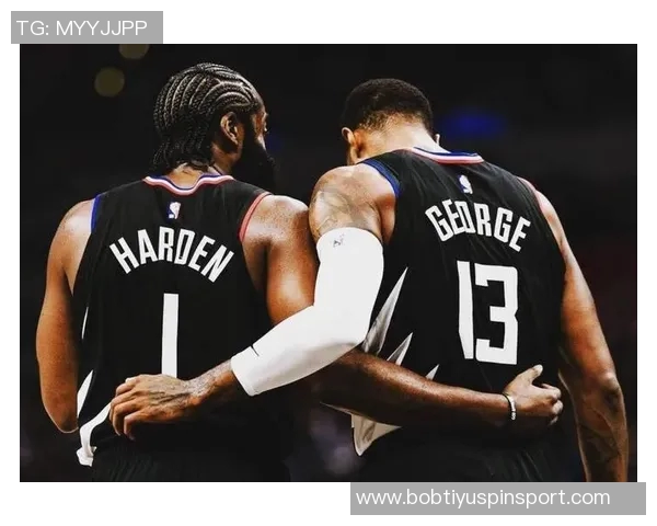 快船三巨头同场14分钟展现默契轻松净胜对手3分